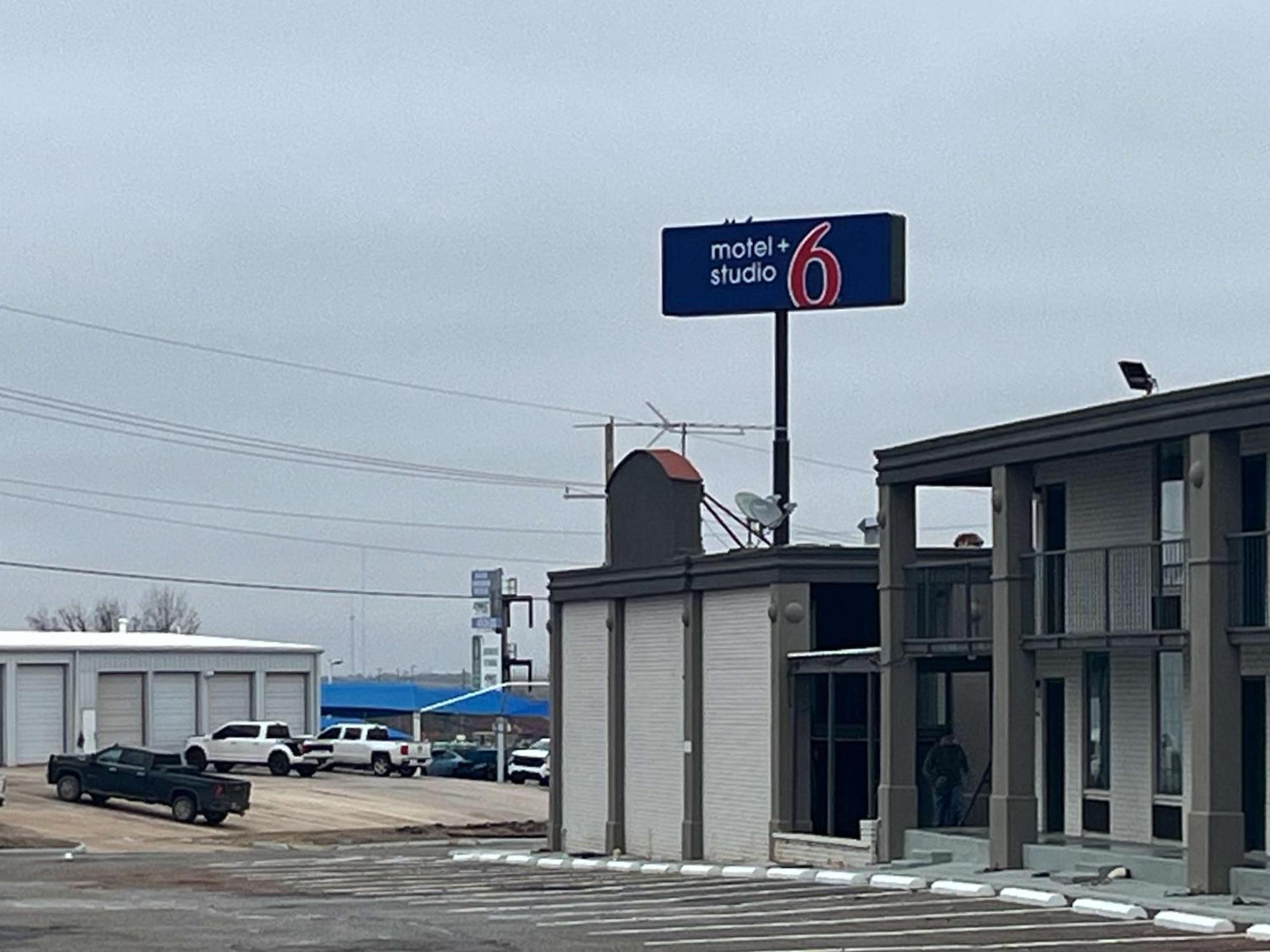 Motel 6 Chickasha, Ok Εξωτερικό φωτογραφία